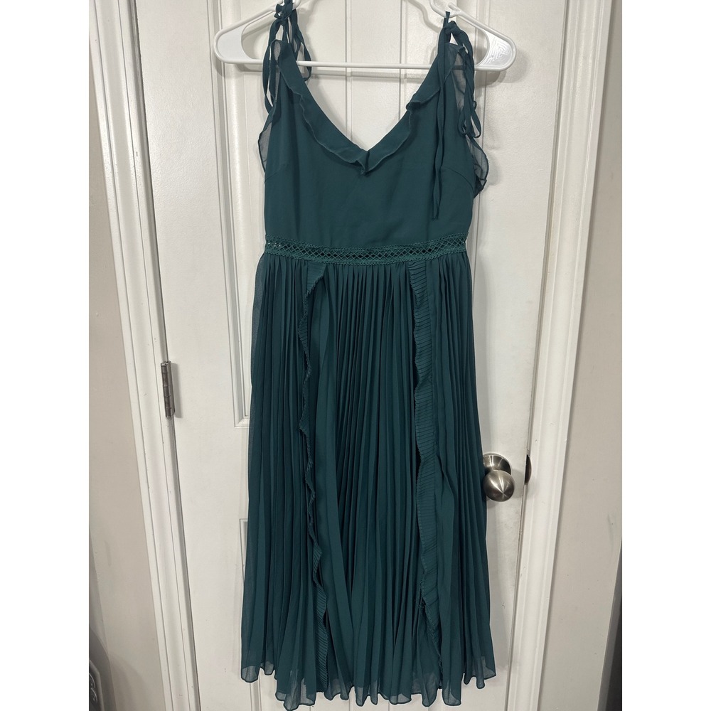 Lulus Forest Green Pleated Tie-Strap Midi Dress Crochet Lace Waist Small